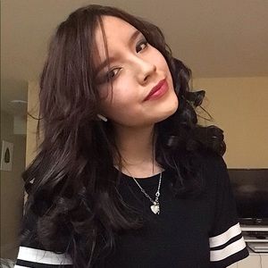 Meet your Posher, Bella